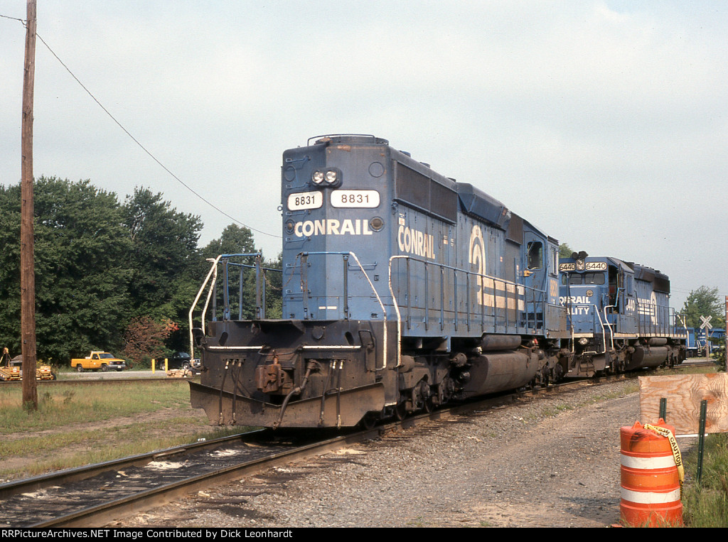 CSX 8831